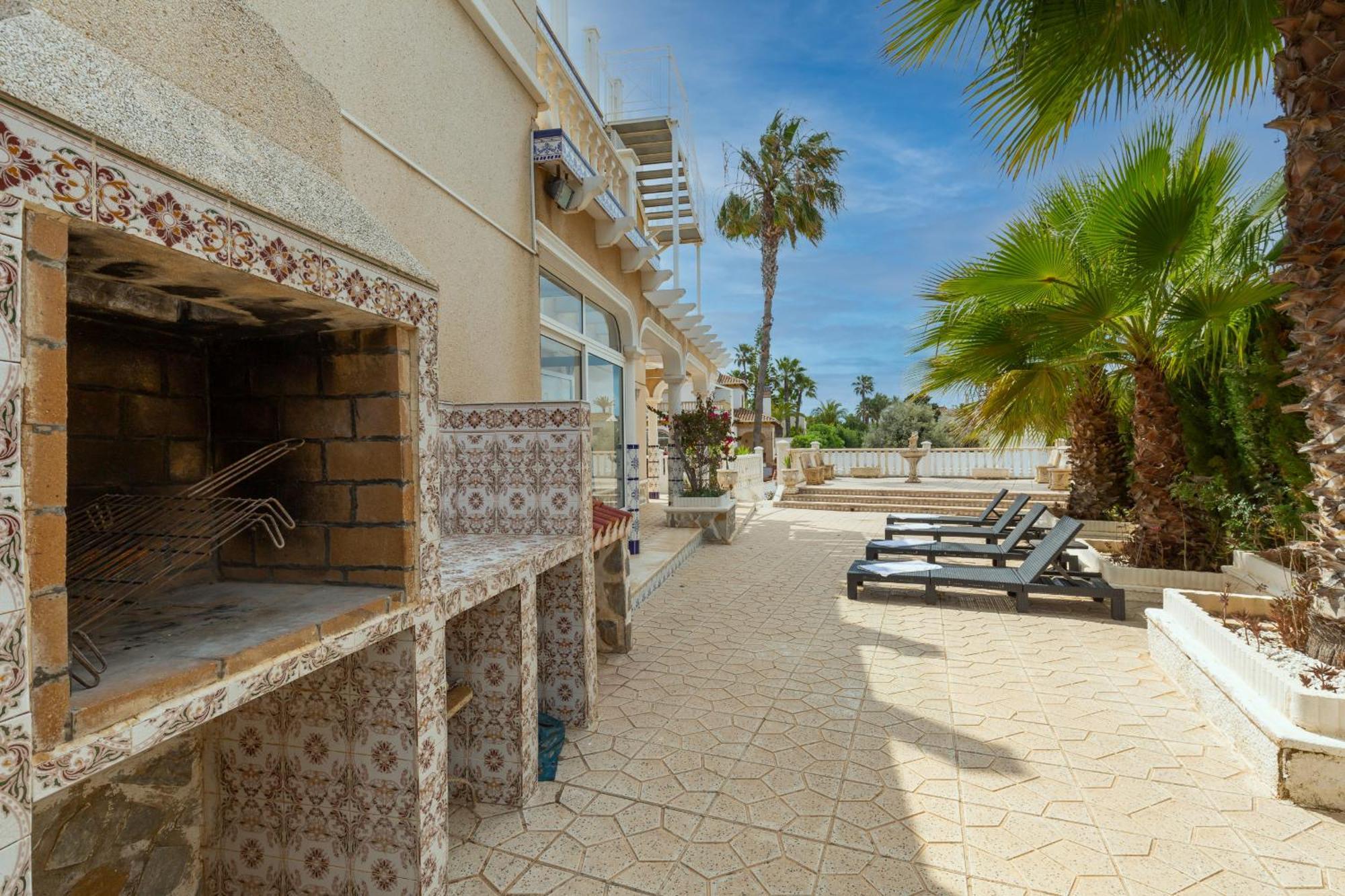 Fidalsa Prime Mediterranean Beachfront * Dehesa de Campoamor (Orihuela Costa)