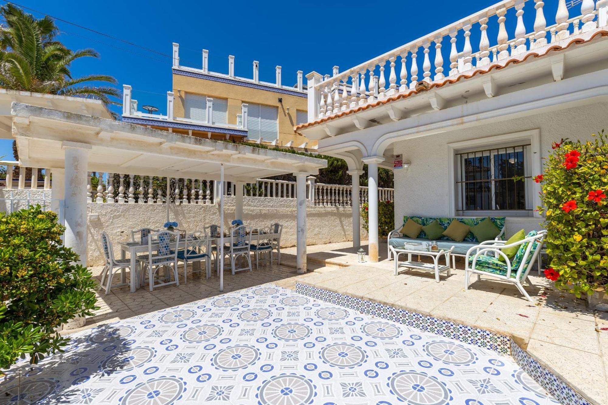 Villa Fidalsa Prime Mediterranean Beachfront Dehesa de Campoamor (Orihuela Costa)